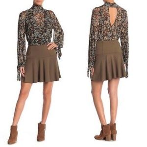 Free People Highland Knit A-Line Army Green Stretch Boho Mini Skirt Small 4 6
